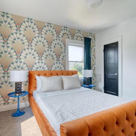 Stay Portland Collection - Warhol Suite - Art Deco Apartment - 92 Walkscore